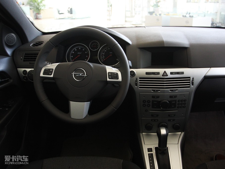 2010؃Ɏ GTC 1.8L ȫL