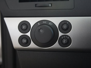 2010款GTC 1.8L 全景风挡版 中控区