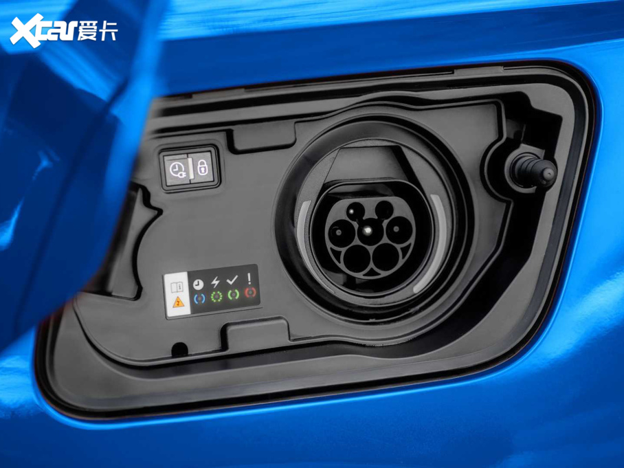 2021Grandland X PHEV Hybrid