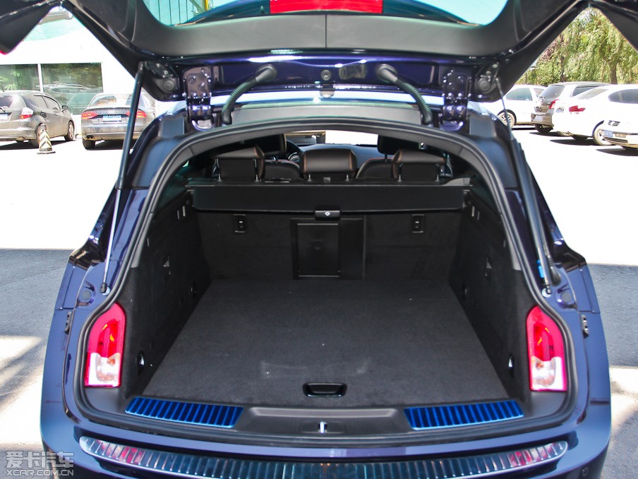 2013Ӣف 2.0T Ԅ(dng)(q)\(yn)(dng)