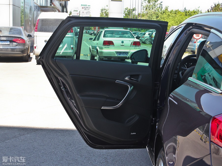 2013Ӣف 2.0T Ԅ(q)\Ӱ