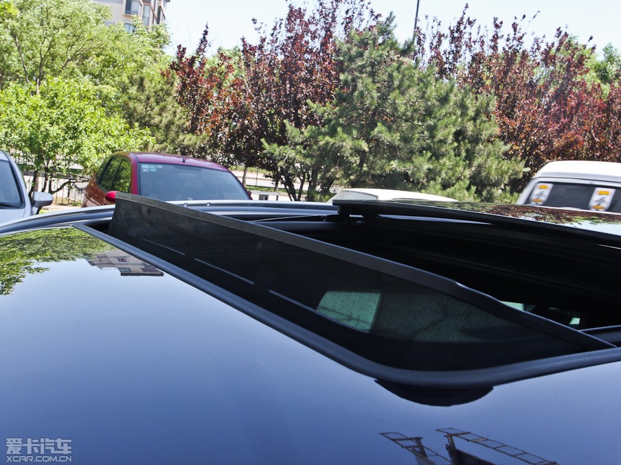 2013Ӣف 2.0T Ԅ(dng)(q)\(yn)(dng)