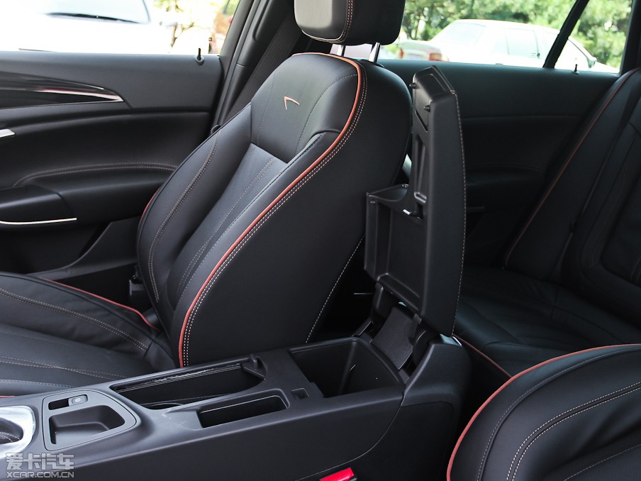 2013��Ӣ�ف� 2.0T �Ԅ�����\�Ӱ�