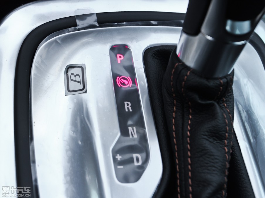 2013��Ӣ�ف� 2.0T �Ԅ����(q��)�\(y��n)�Ӱ�