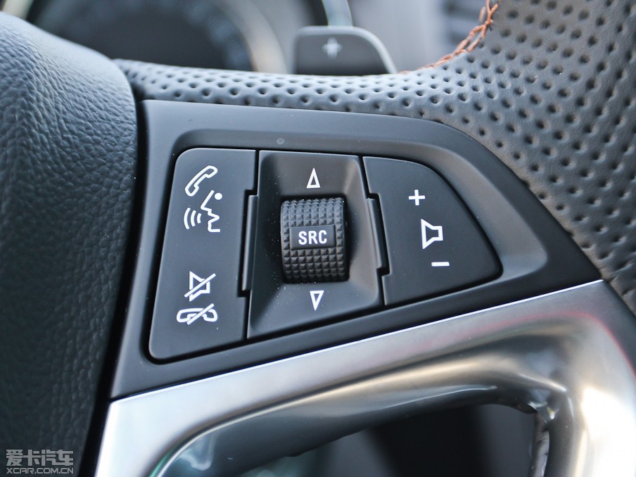 2013��Ӣ�ف� 2.0T �Ԅ�����\�Ӱ�