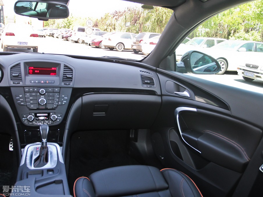 2013��Ӣ�ف� 2.0T �Ԅ�����\�Ӱ�