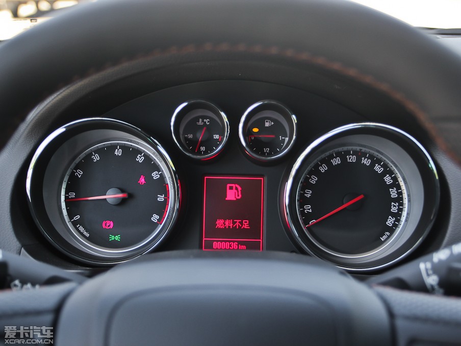 2013��Ӣ�ف� 2.0T �Ԅ�����\�Ӱ�