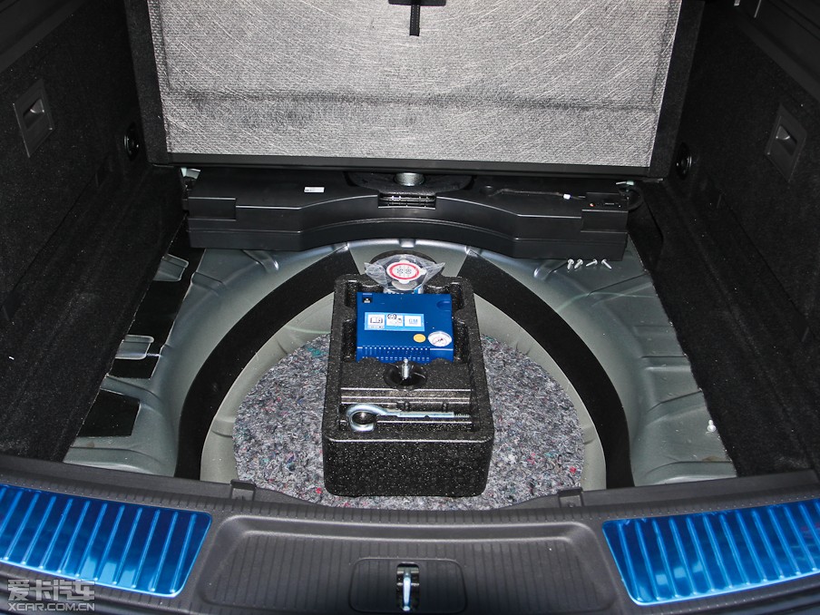 2013Ӣف 2.0T Ԅ(dng)(q)\(yn)(dng)