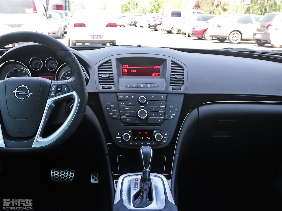 2013��Ӣ�ف� 2.0T �Ԅ�����\�Ӱ�