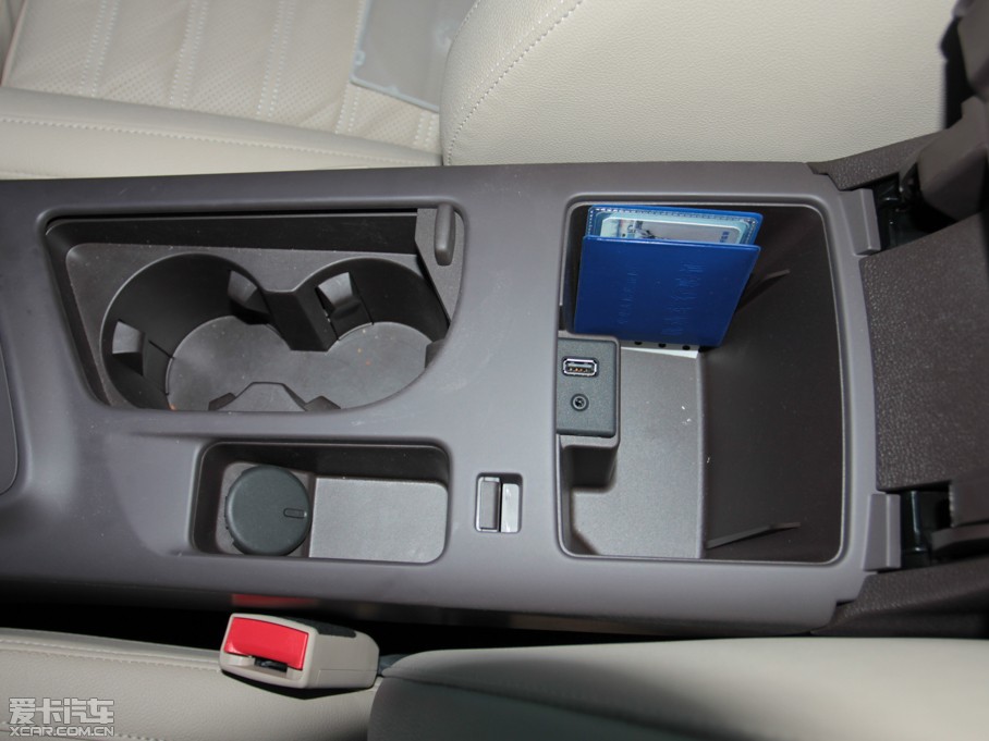 2013Ӣف 2.0T ԄӃ(q)A