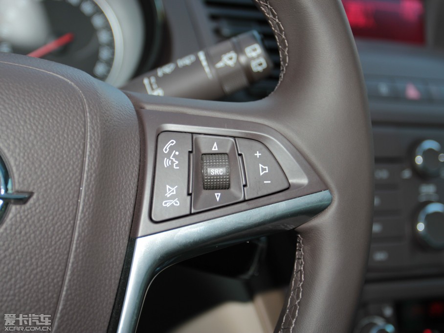 2013Ӣف 2.0T Ԅ(dng)(q)A