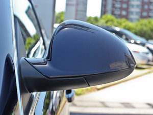 2013款2.0T 自动四驱运动版 后视镜