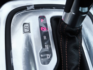 20132.0T Ԅ\Ӱ п؅^