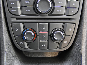 2013款1.4T 自动舒适版 空调调节