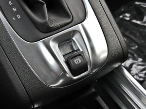 2013款1.4T 自动舒适版 驻车制动器