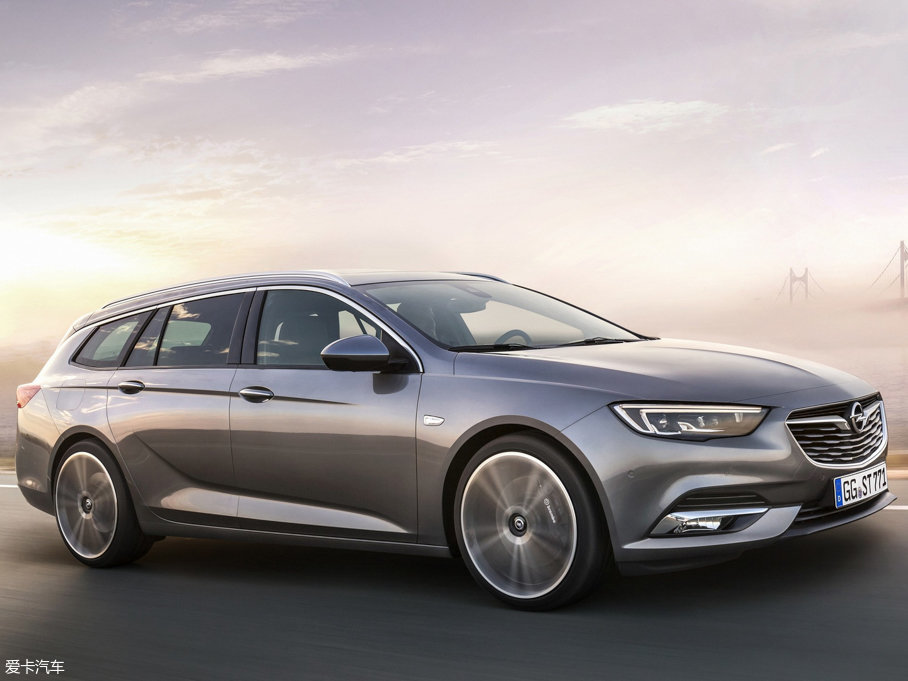 2017Ӣف Sports Tourer