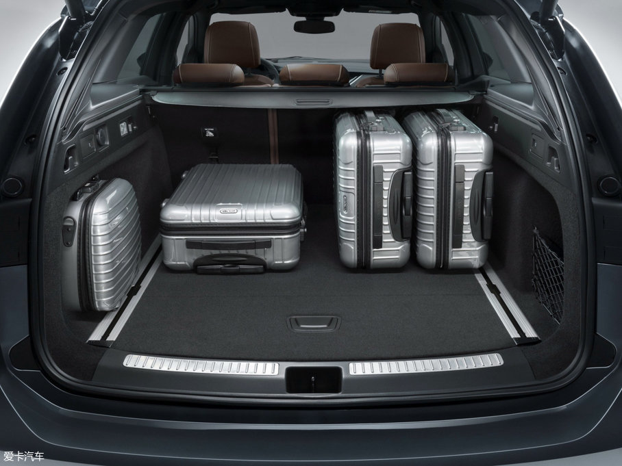 2017Ӣف Sports Tourer