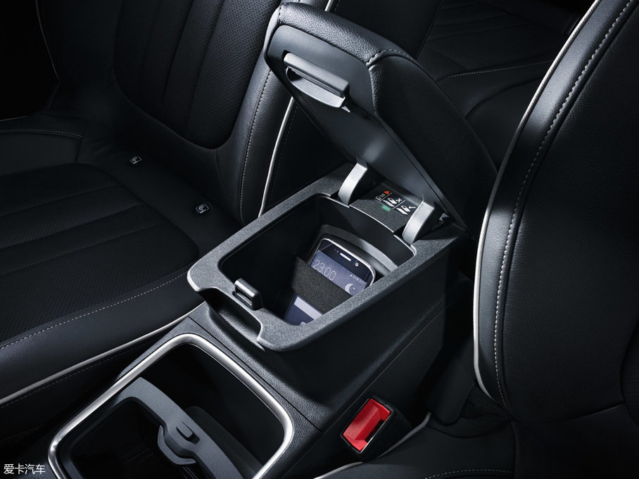 2017��W��Grandland X ������