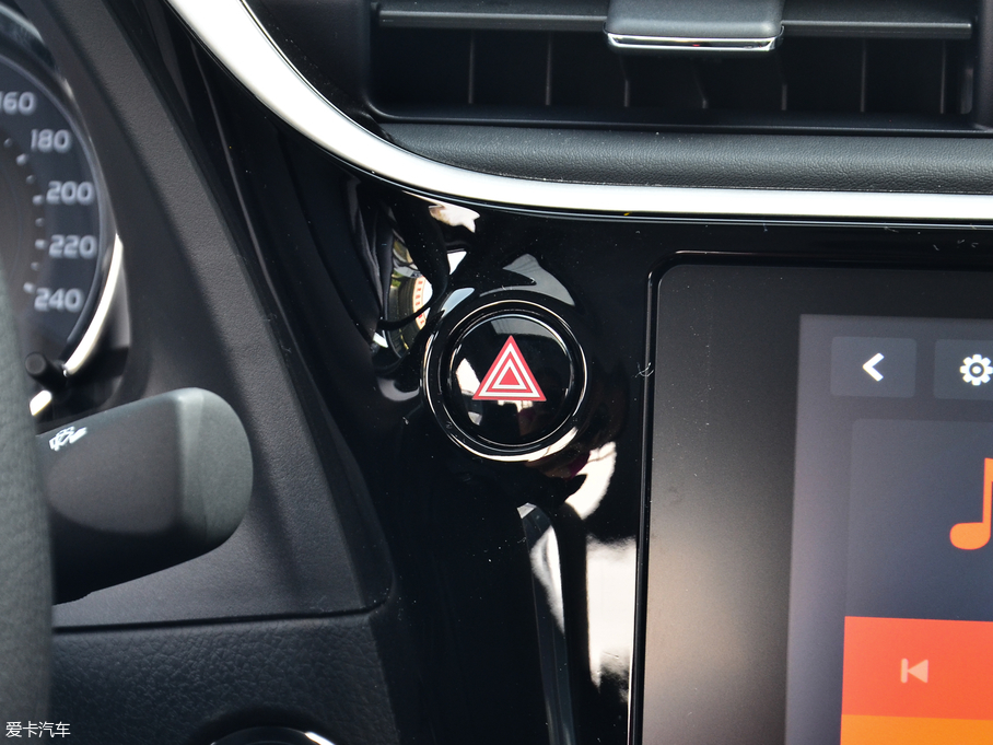 2018_ 1.2T CVT GL-ix