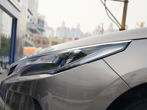 20181.2T CVT GL-ix ^