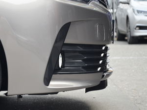 20181.2T CVT GL-ix ^