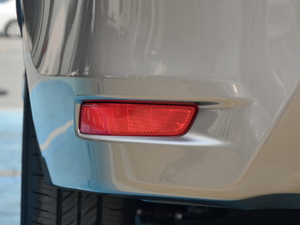 20181.2T CVT GL-ix ^