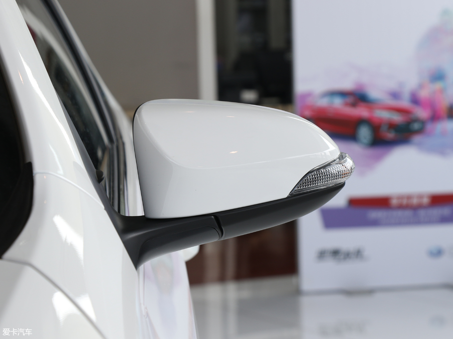 2018_p 1.8L E-CVTа