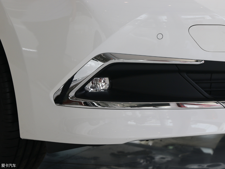 2018_p 1.8L E-CVTа