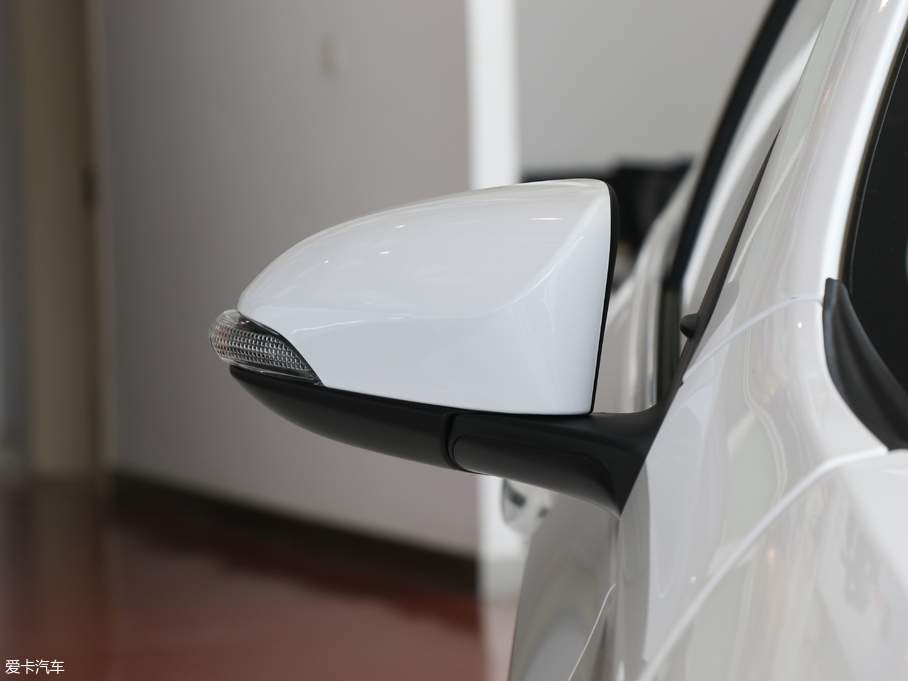 2018_p 1.8L E-CVTа