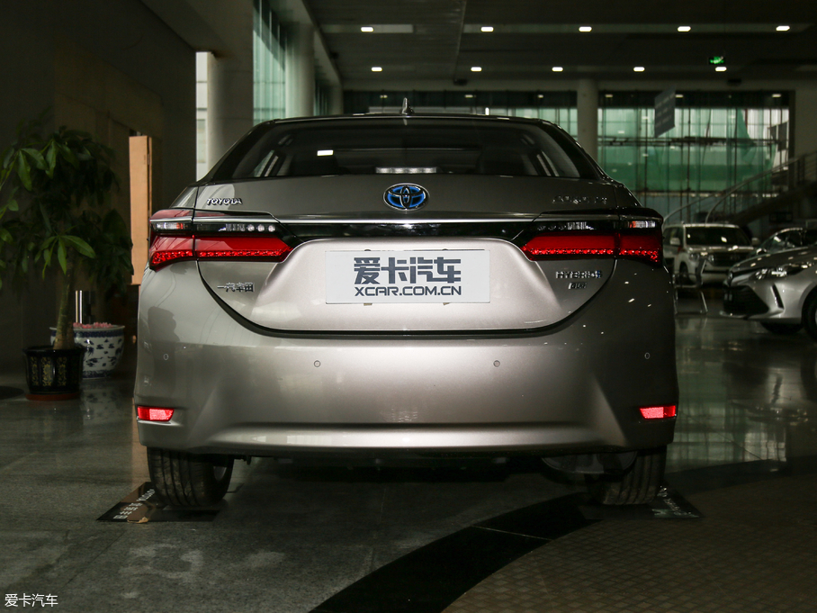 2018_p 1.8L E-CVTа