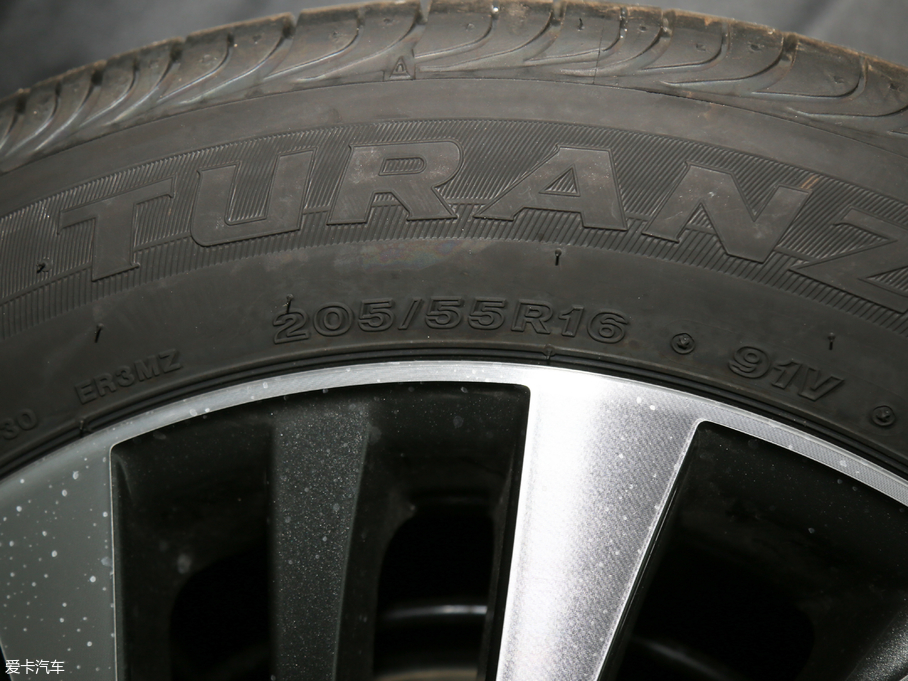 2018_p 1.8L E-CVTа