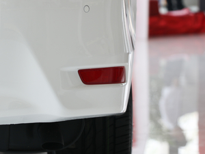 20181.8L E-CVTа (ji)^