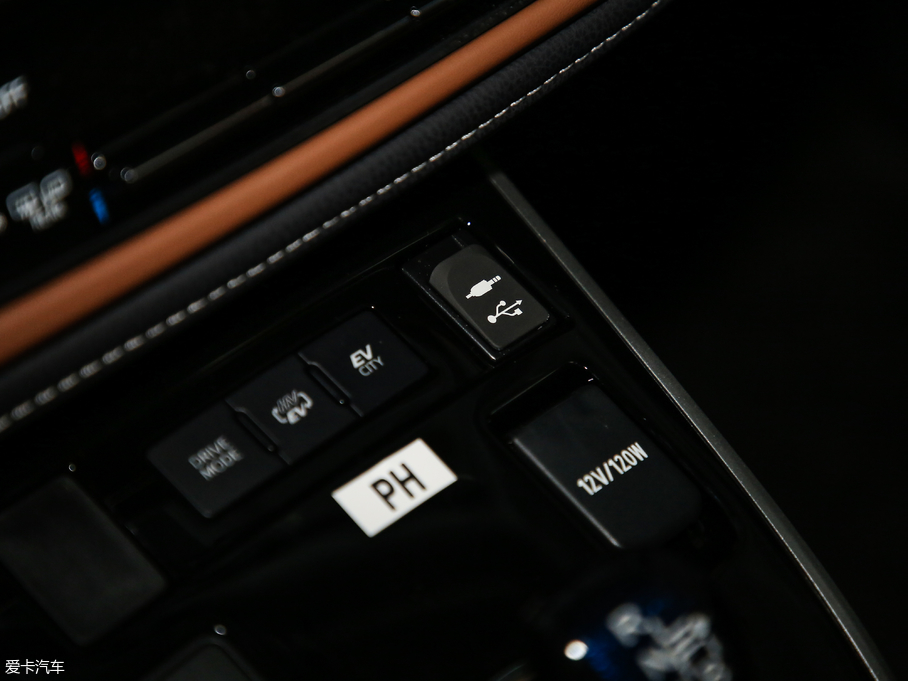 2019_pE+ E+ 1.8L A