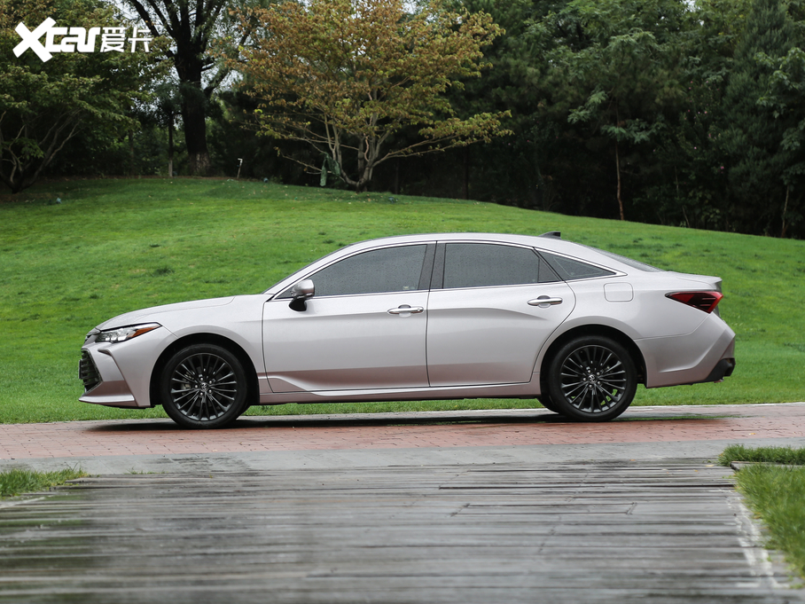 2019 2.0L XLE F VI