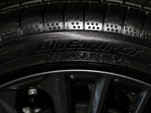 20192.5L TouringF VI ݆̥ߴ