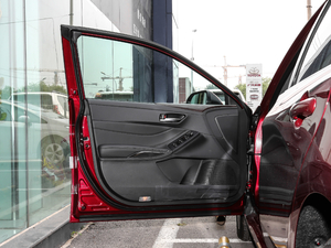 2019款2.5L 进取版 国VI 驾驶位车门