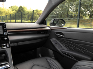 20192.5L TouringF VI g