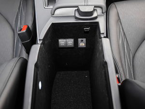 20192.5L TouringF VI g