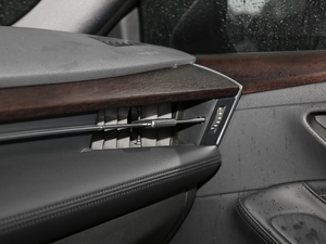 20192.0L XLE F VI п؅^(q)