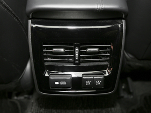 20192.0L XLE F VI п؅^(q)