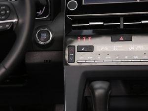 20192.0L XLE F VI п؅^(q)