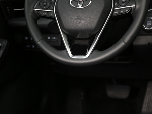 20192.0L XLE F VI п؅^(q)