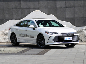 2019款2.0L XLE 尊享版 国VI 整体外观