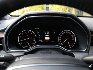 2019款2.0L XLE 尊享版 国VI 仪表