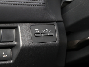 20192.0L XLE  VI п؅^