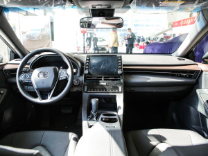 2019款2.0L 进取版 国VI 内饰全景