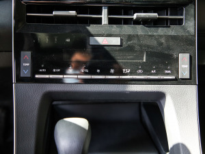 2019款2.0L 进取版 国VI 空调调节