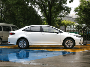 20191.2T S-CVT GL-iӢ w^