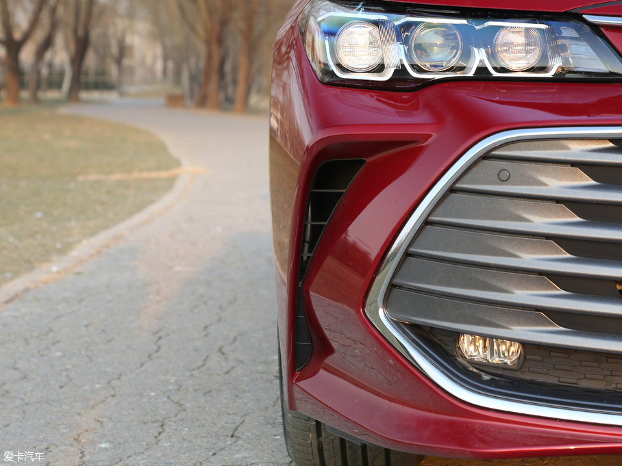 2019p p 2.5L LimitedŞ (gu)V