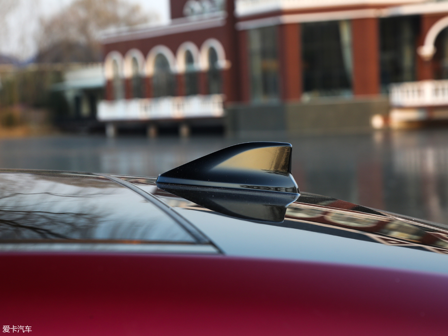 2019p p 2.5L LimitedŞ (gu)V